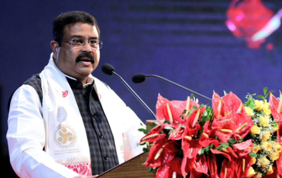 Union Education Minister Dharmendra Pradhan Highlights AI’s Essential Role in Transforming Indian Education at PadhAI Conclave